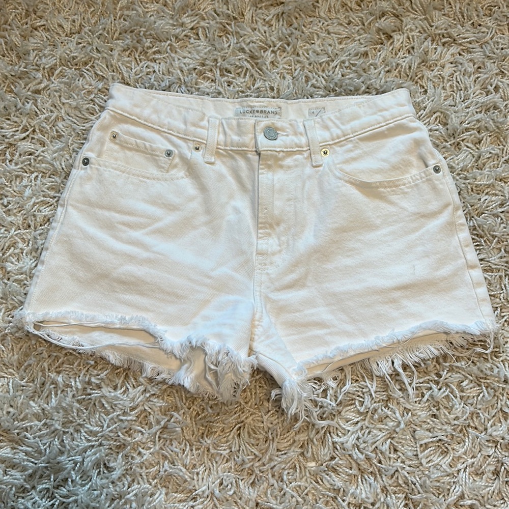 LUCKY BRAND